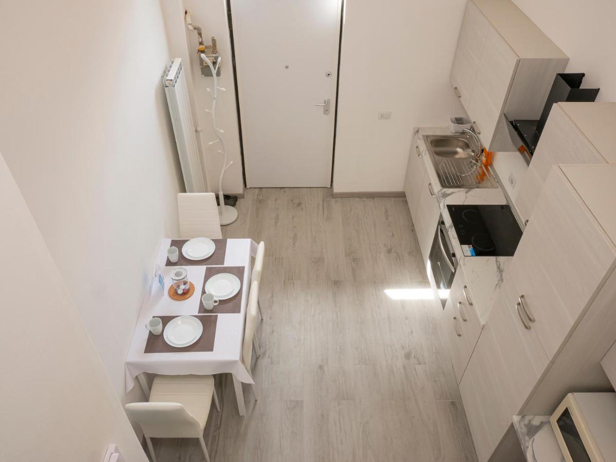 I Host Apartment - Neera 22 Milan Exterior photo
